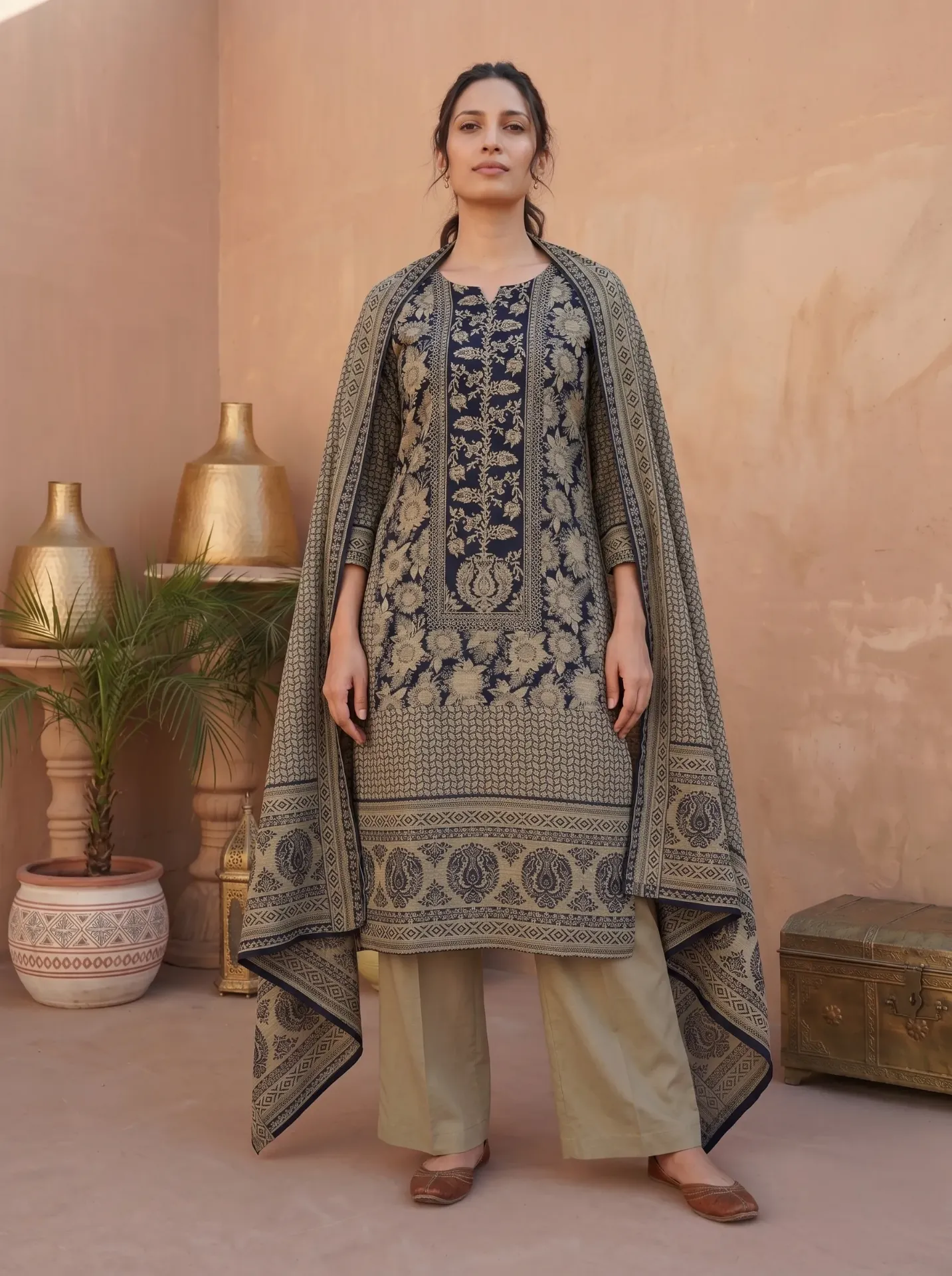 Women's Navy Blue & Beige Floral Kurta with Dupatta